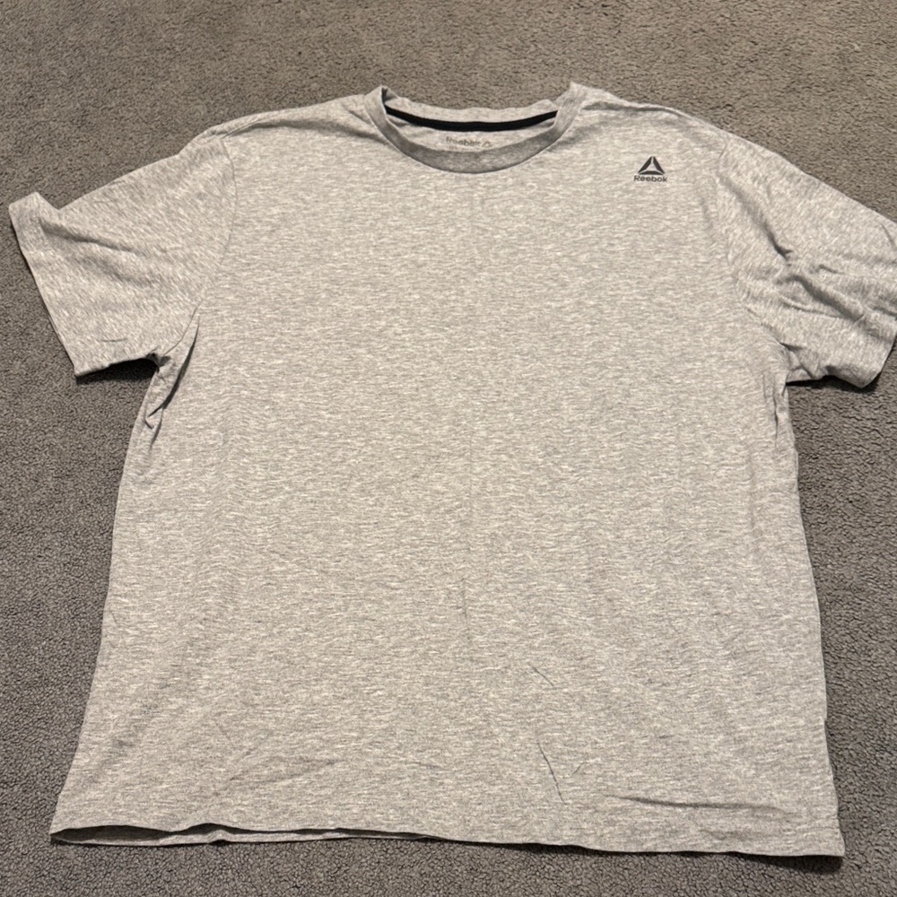 Reebok Gray T-Shirt